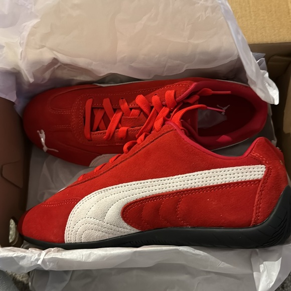 Puma Speedcat Red Sneakers NEW size 6 US 38 Euro UNISEX - Picture 3 of 6